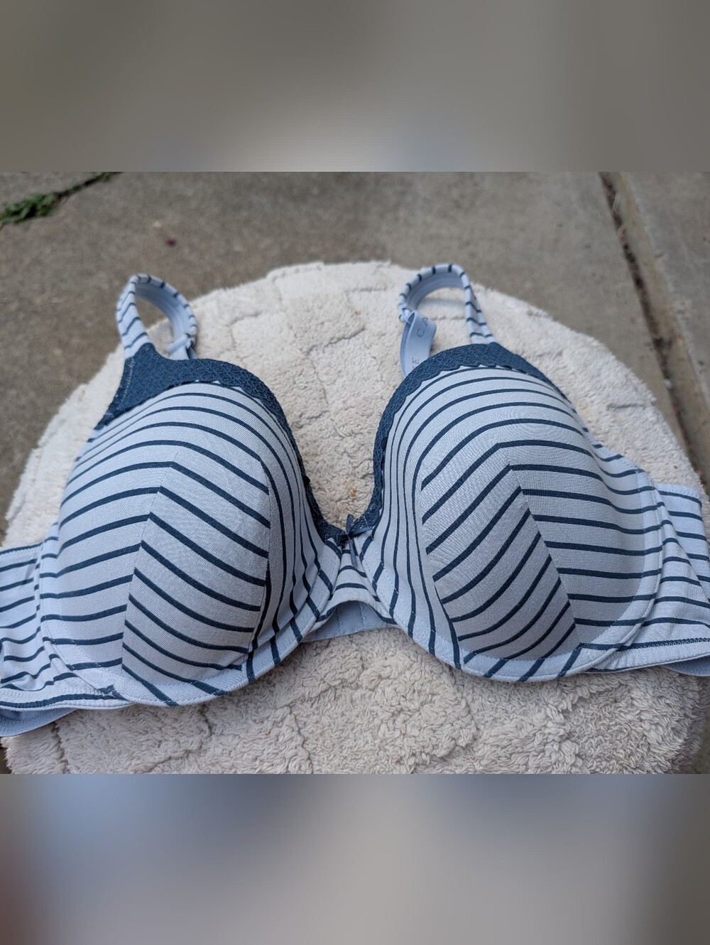 Cacique Light Blue & Navy Striped Lace T-Shirt Bra Size 44C
